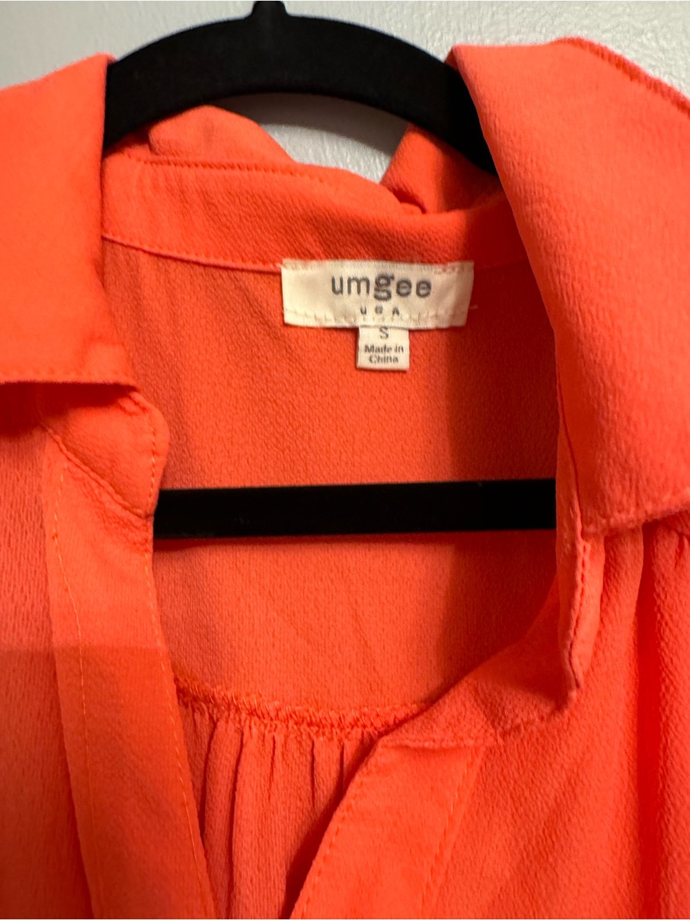 Umgee Coral Ruffle Sleeve Tiered Dress with ruffle sleeves small - Picture 3 of 3